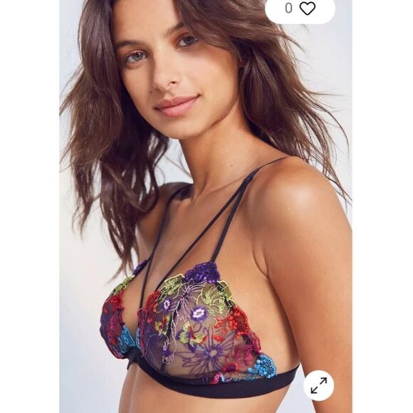 Urban Outfitters Out From Under Cameron Floral Triangle Bra sz M - Picture 2 of 10